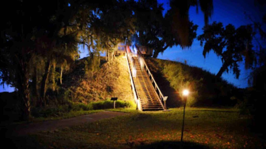 Crystal River Archaeological State Park